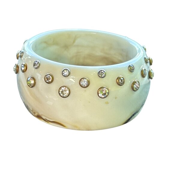 Vintage Lucite Wide Bangle Bracelet Brown Swirl Rhinestones Studded Retro Style - Picture 6 of 9